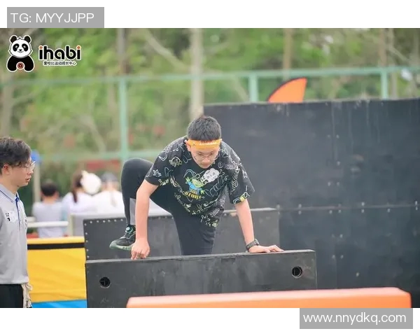 深圳极限运动队战术深度解析与对比研究 深圳极限运动队战术深度解析与对比研究